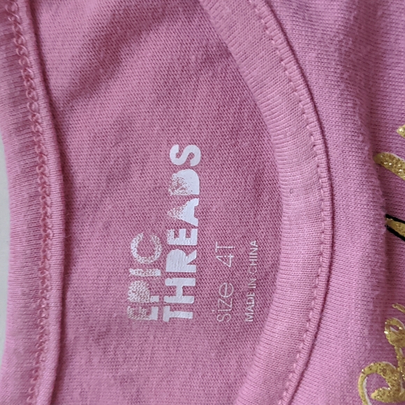 🦄4T, glittery Unicorn Epic Threads, girls T-shirt - Picture 3 of 5